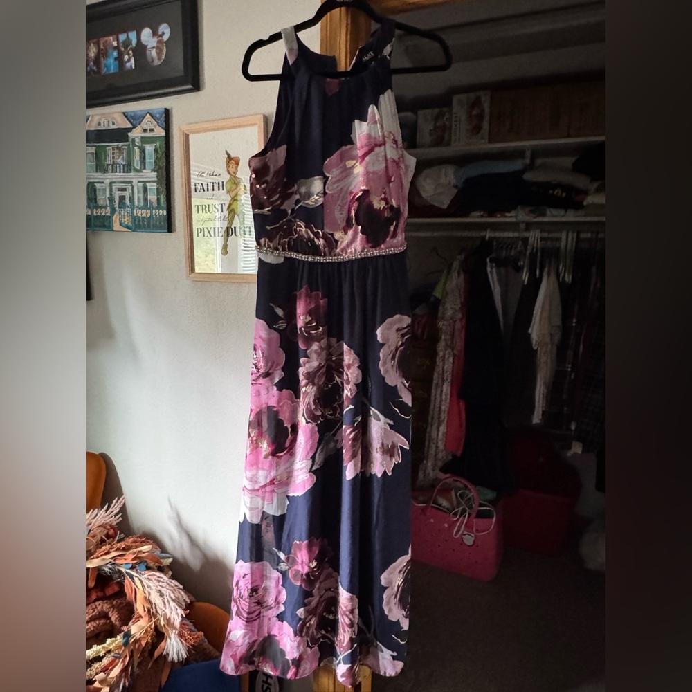 Gorgeous floral floor length dress